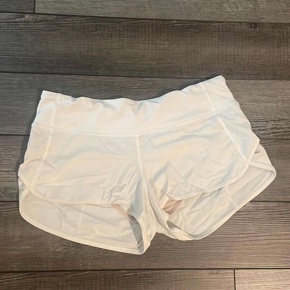 lululemon speed up white shorts - Size 6